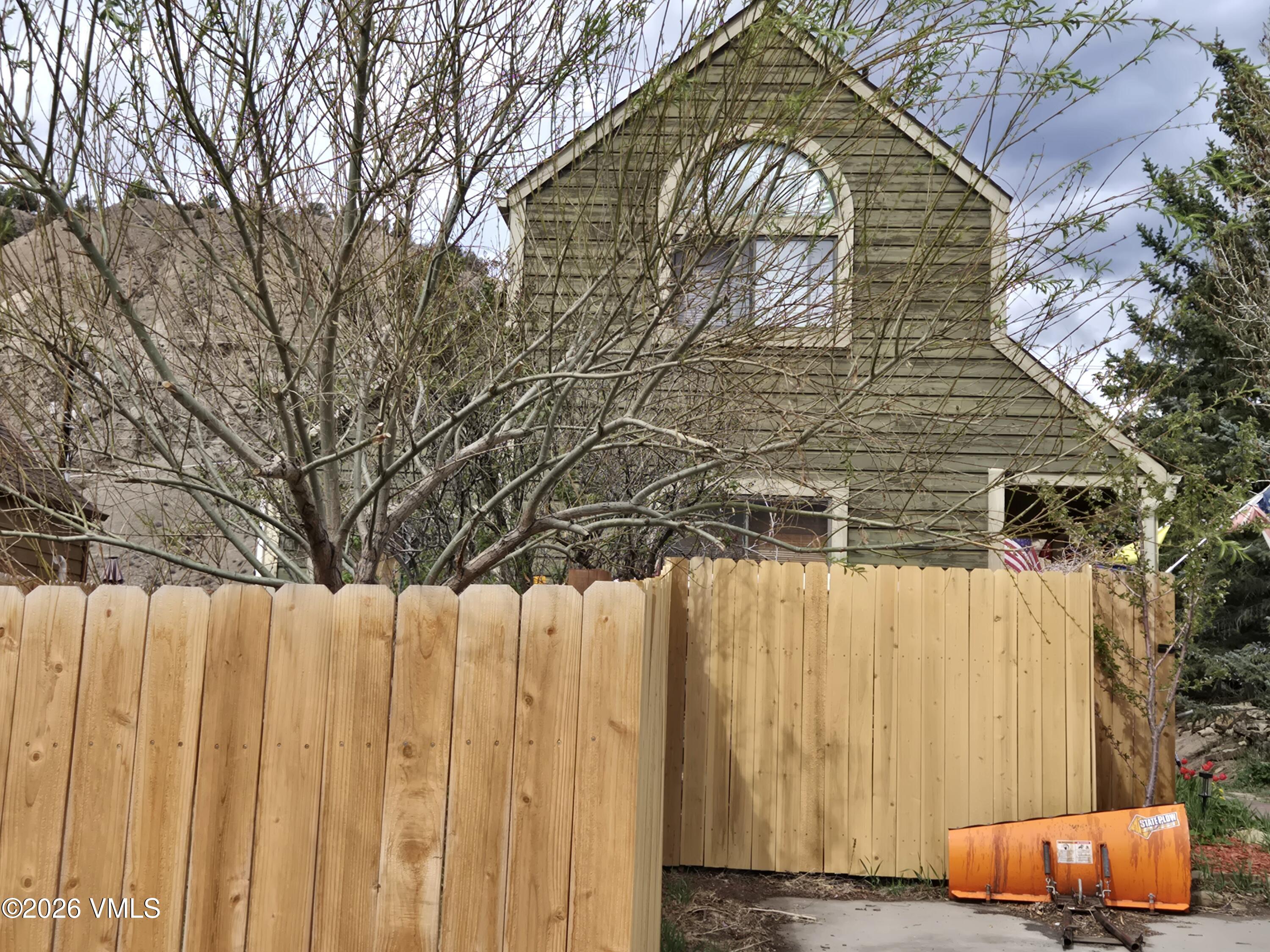 169 River View Road, Unit A Gypsum, CO 81637 - Photo 2 of 11 New fence