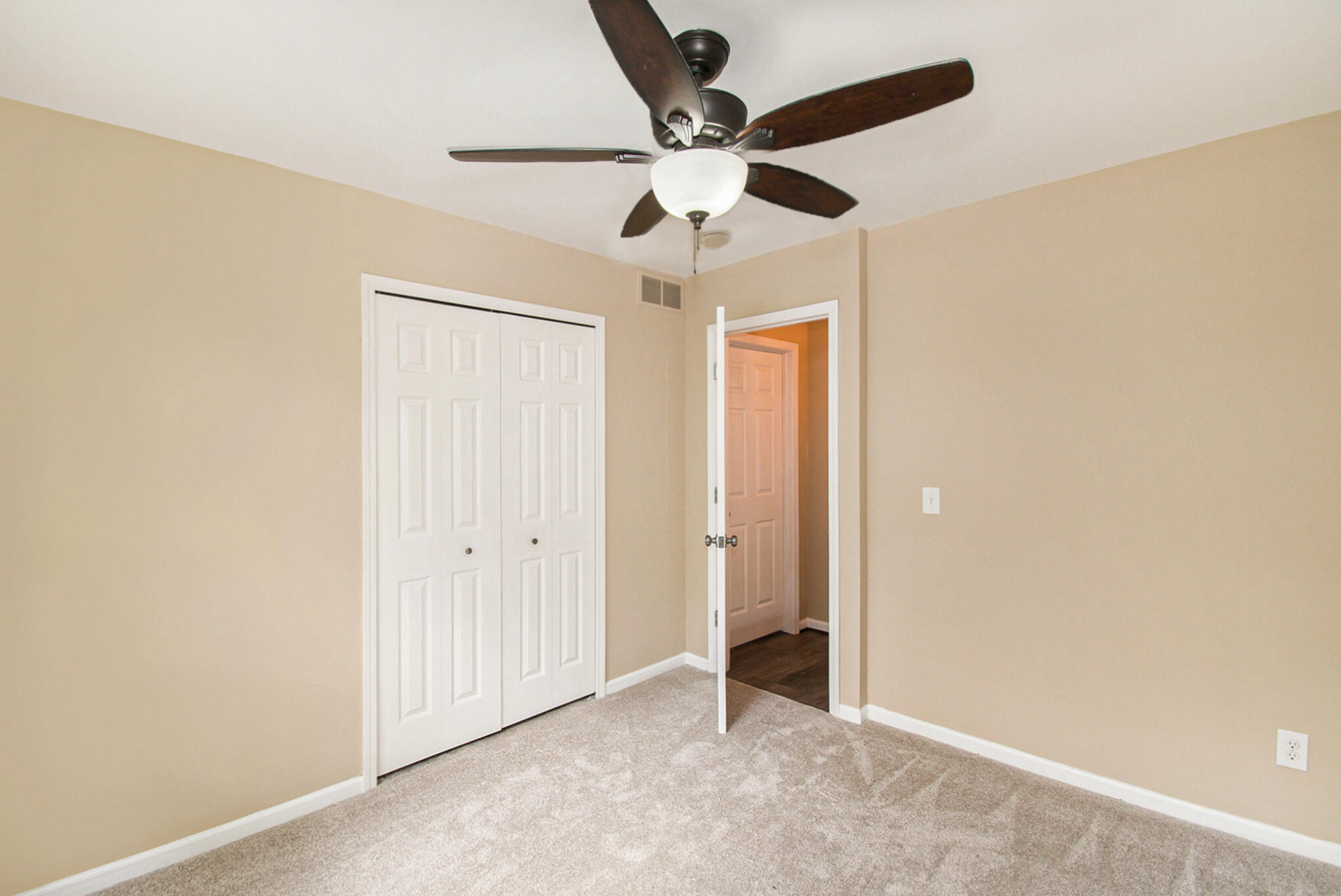 8742 River Valley Road Brighton, MI 48116 - Photo 25 of 44 022_ndp4654