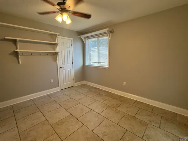 $1,500 | 582 Jennifer Jean Drive, Baton Rouge, LA 70808