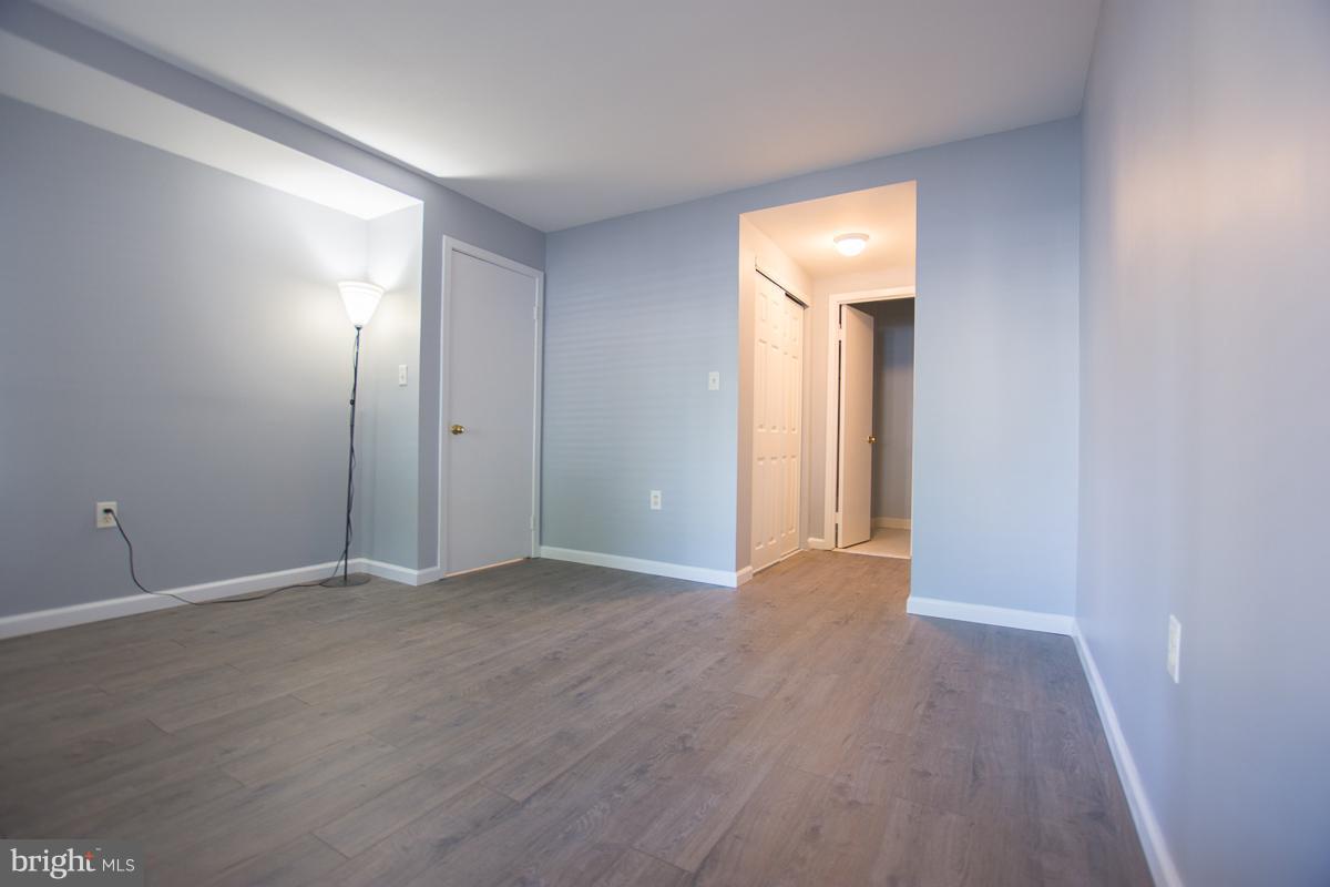 612 Charles Street, Unit R36 Baltimore, MD 21230 - Photo 19 of 26 Bedroom (Master)