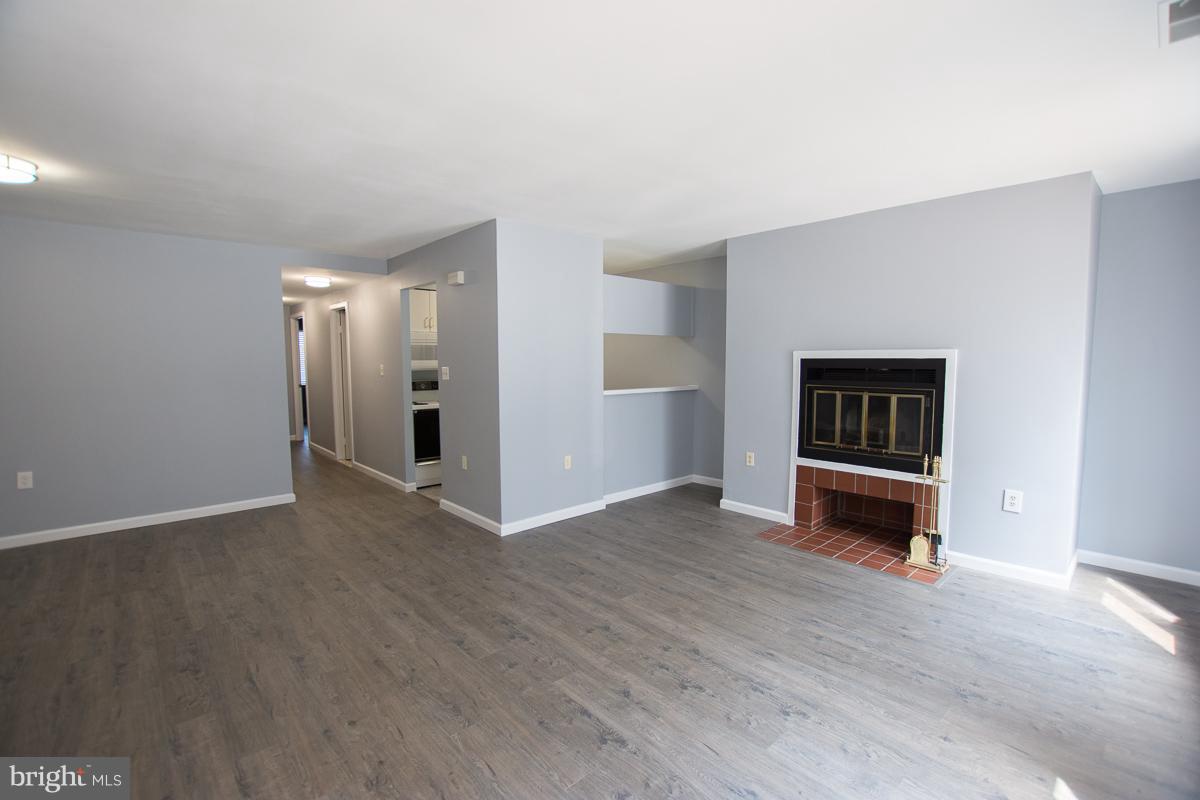 612 Charles Street, Unit R36 Baltimore, MD 21230 - Photo 3 of 26 Interior (General)