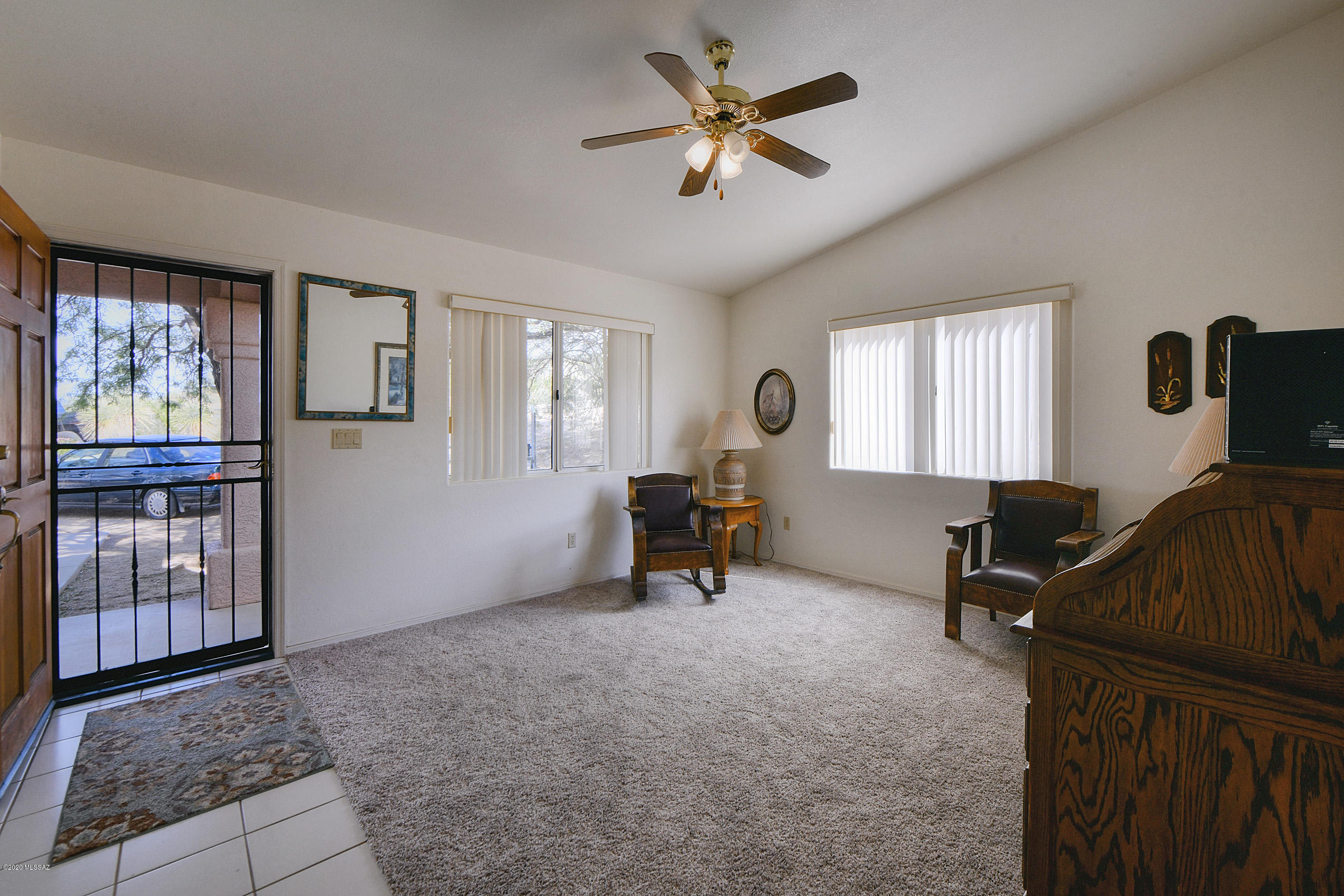 4530 East Golder Ranch Drive Tucson, AZ 85739 - Photo 2 of 25 Gallery Image 2