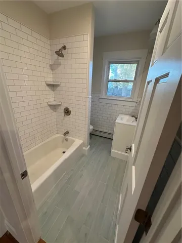 $2,800 | 175 Hillside Avenue, Pawtucket, RI 02860