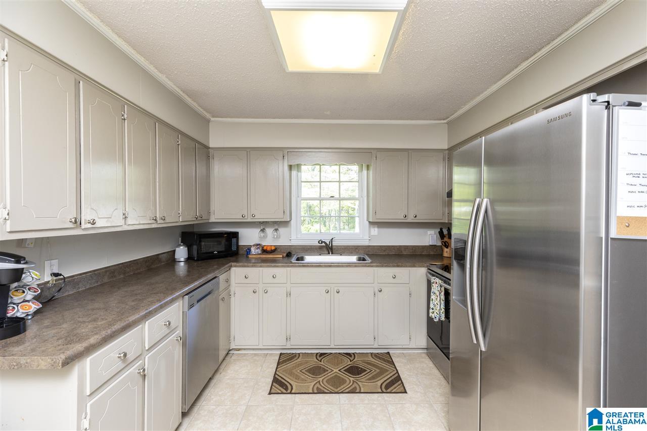 155 13th Street Southwest Alabaster, AL 35007 - Photo 30 of 45