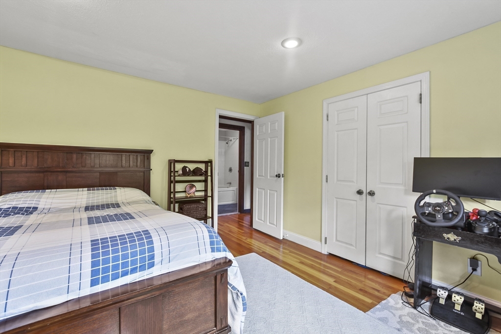 18 Bacon Road Framingham, MA 01701 - Photo 25 of 38 Gallery Image 25