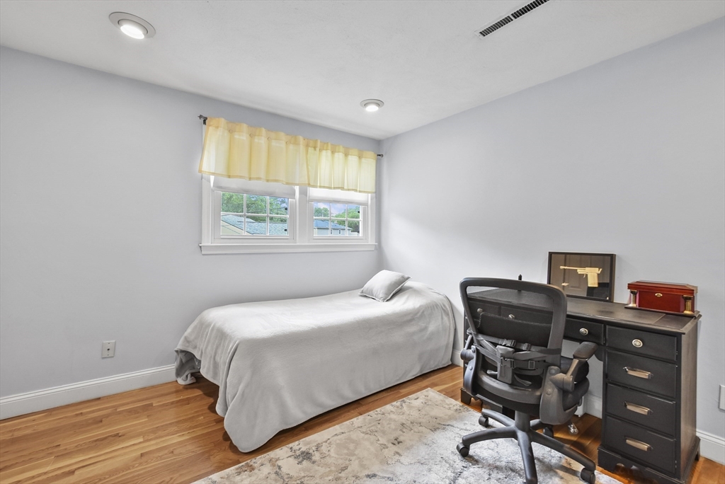 18 Bacon Road Framingham, MA 01701 - Photo 26 of 38 Gallery Image 26
