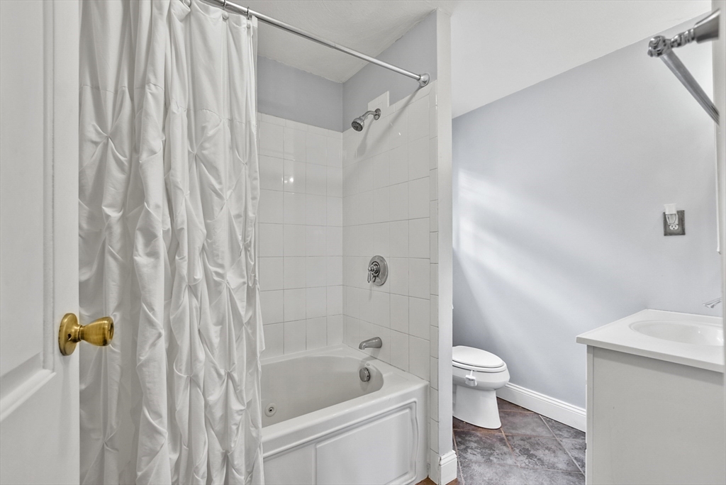 18 Bacon Road Framingham, MA 01701 - Photo 29 of 38 Gallery Image 29