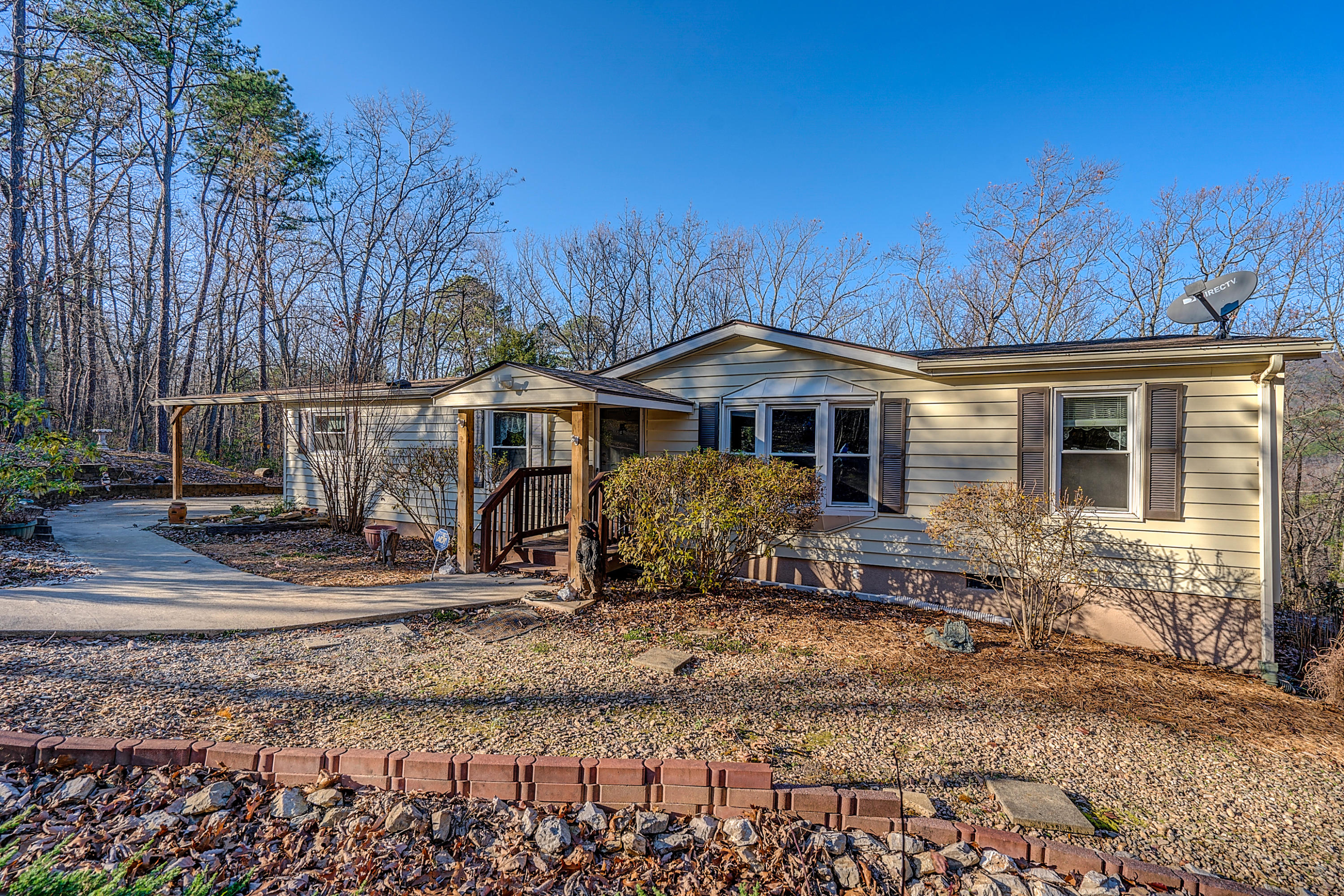 496 Aps Knob Road New Castle, VA 24127 - Photo 2 of 42 DSC00111-2_2-2_3-2_4-2_5-2