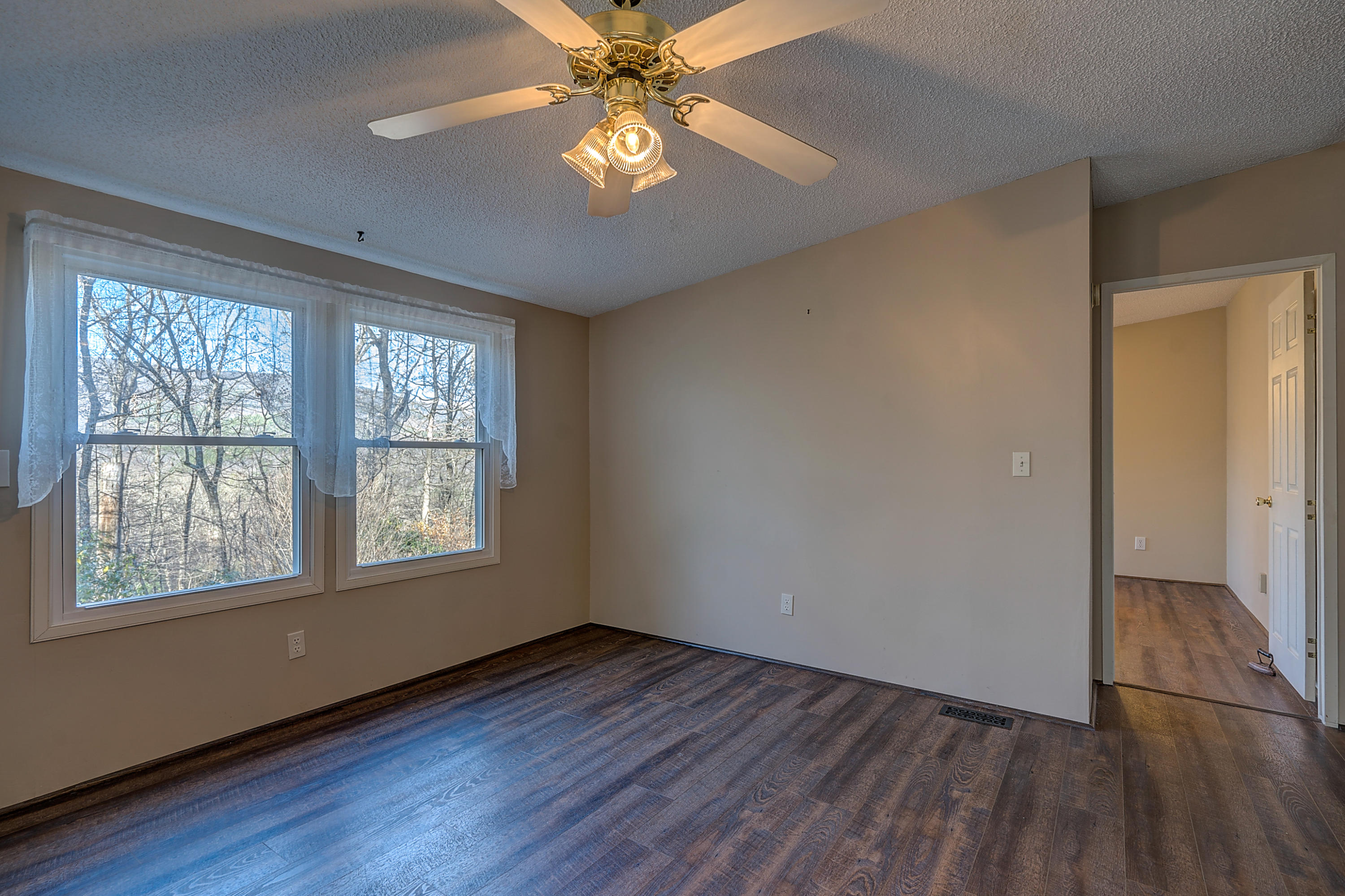 496 Aps Knob Road New Castle, VA 24127 - Photo 16 of 42 DSC00181-2_2-2_3-2_4-2_5-2