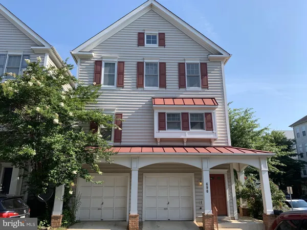 $2,900 | 698 Heathwalk Mews, Gaithersburg, MD 20878