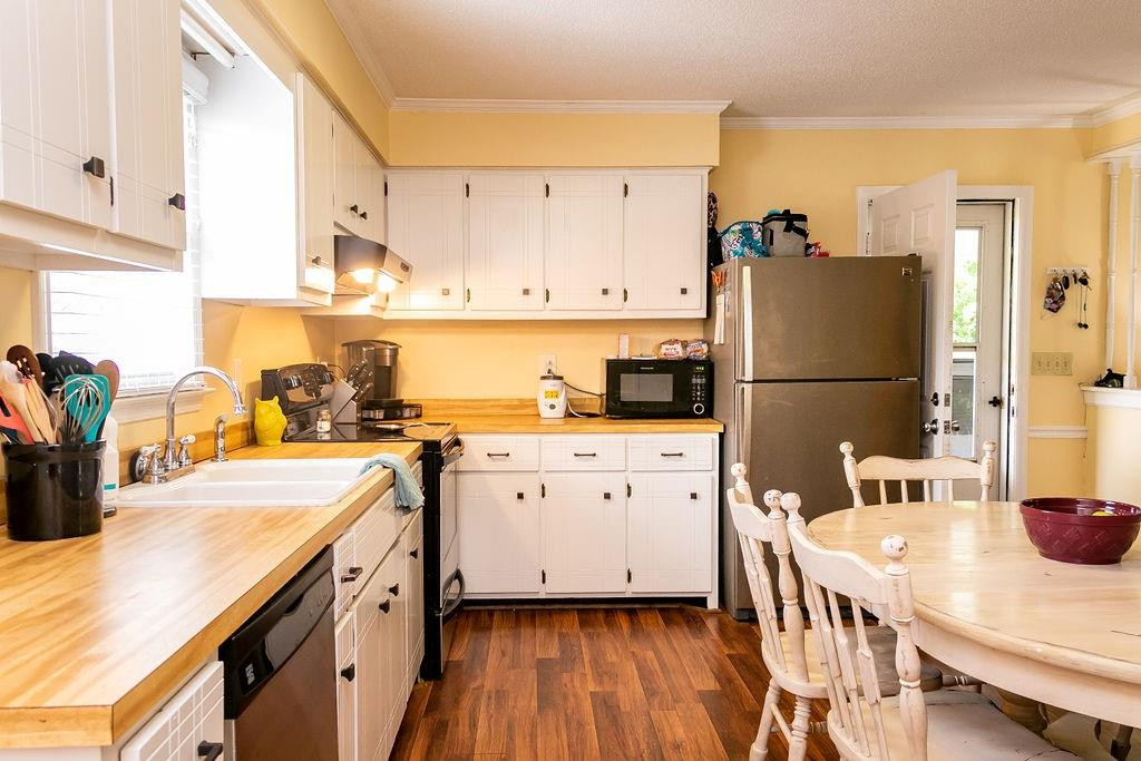 3530 Burch Bridge Road Burlington, NC 27217 - Photo 8 of 31 Gallery Image 8