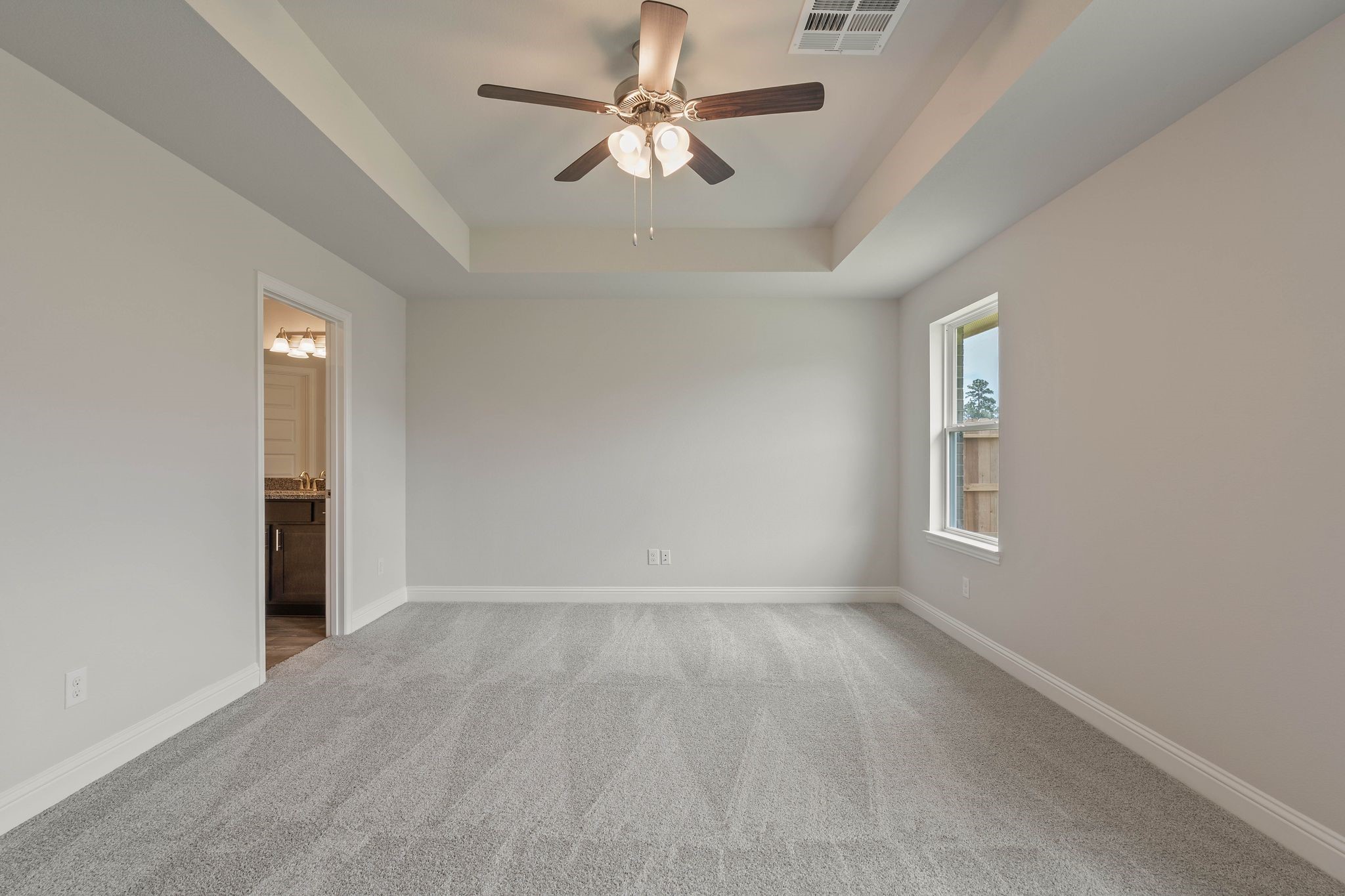 10690 Ellerston Road Cleveland, TX 77327 - Photo 18 of 28