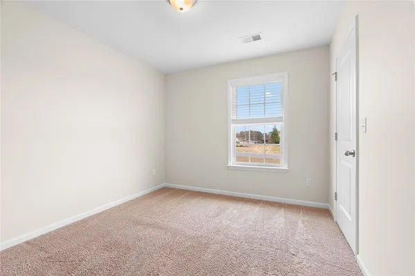 $298,000 | 114 Sunny Pt Loop, Central, SC 29630