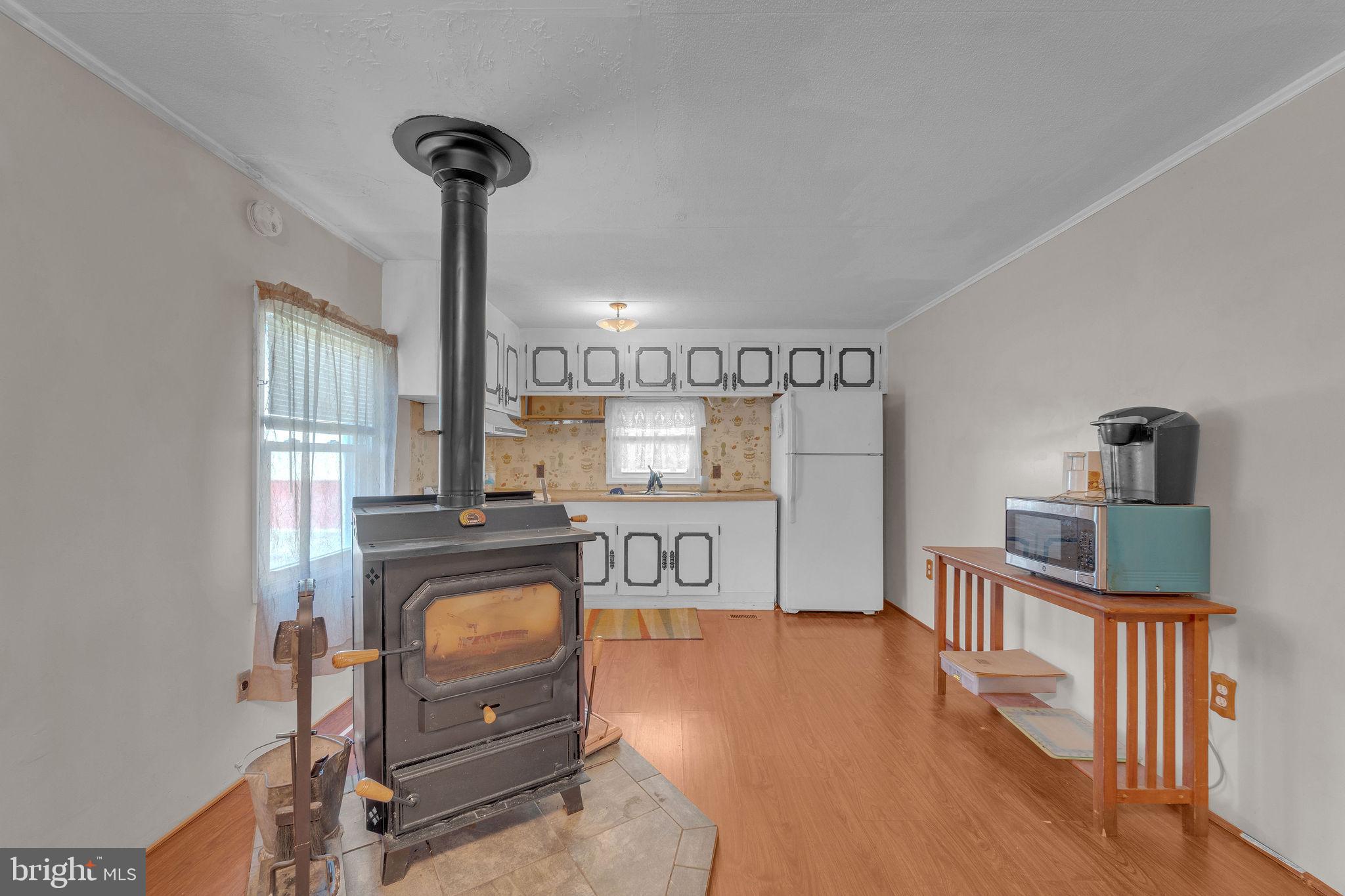 347 Quaker Neck Road Salem, NJ 08079 - Photo 10 of 35 Kitchen