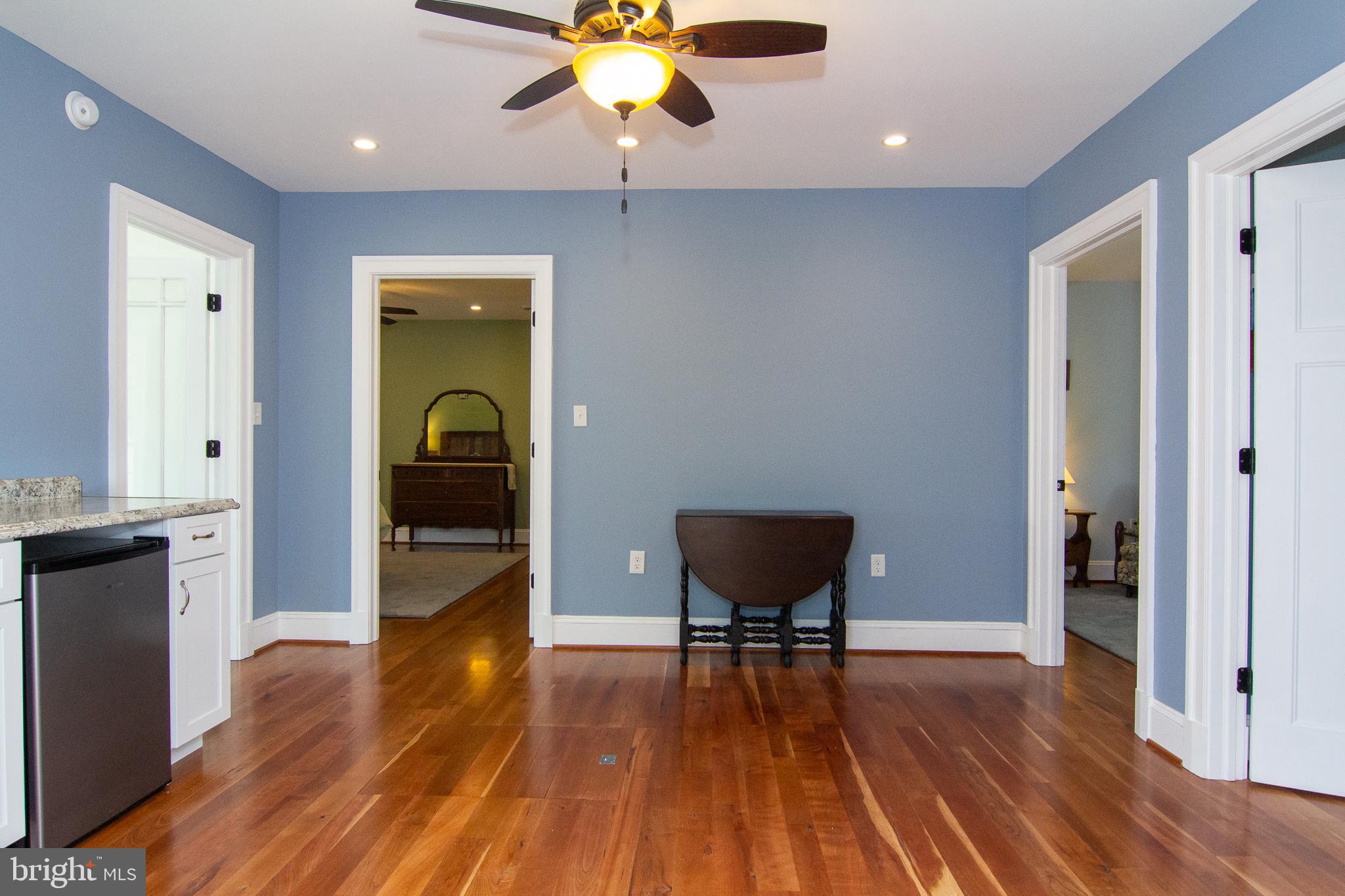 4936 Millers Station Road Hampstead, MD 21074 - Photo 43 of 122 Owner's Suite