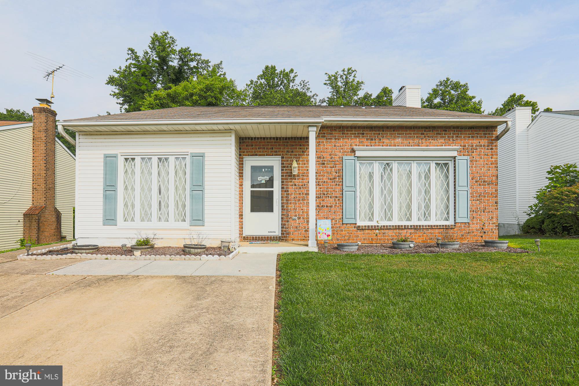 9022 Perryvale Road Baltimore, MD 21236 - Photo 2 of 34