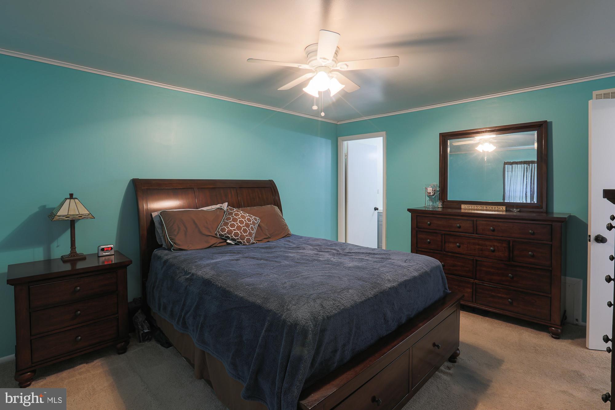 9022 Perryvale Road Baltimore, MD 21236 - Photo 17 of 34