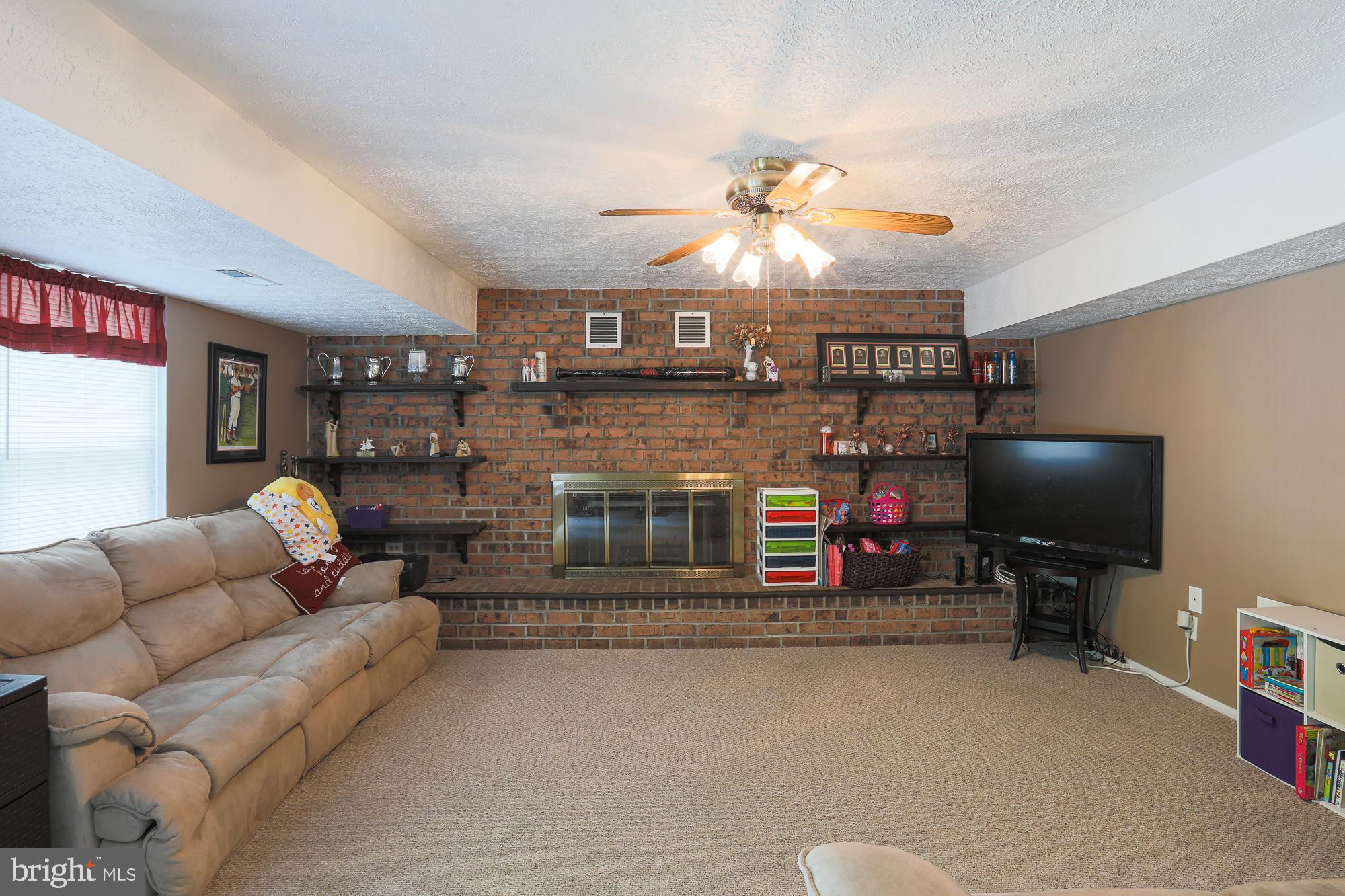 9022 Perryvale Road Baltimore, MD 21236 - Photo 25 of 34