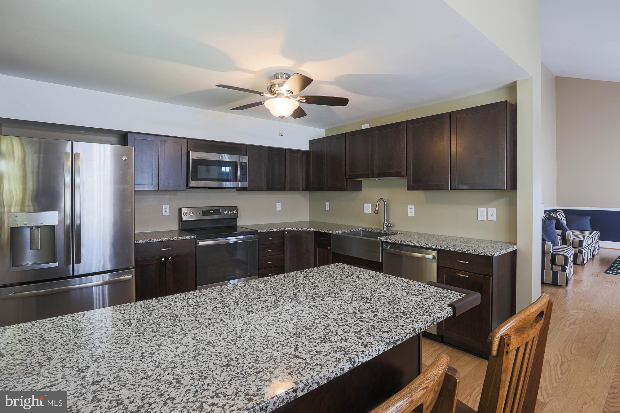 9022 Perryvale Road Baltimore, MD 21236 - Photo 7 of 34