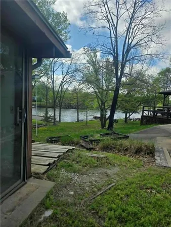 $48,000 | 50 Deepwoods Drive, Linn Valley, KS 66040