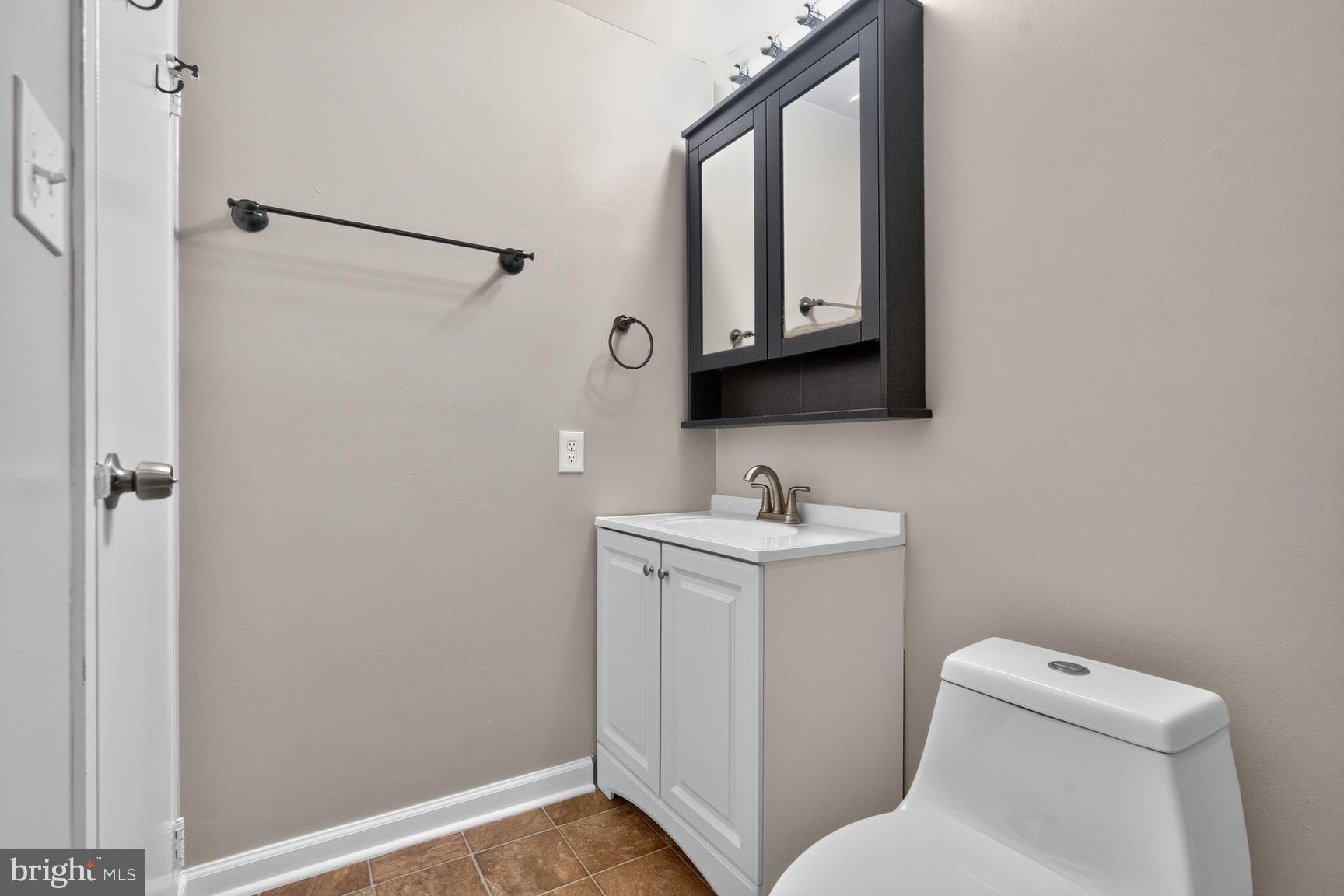 9908 Walker House Road, Unit 99086 Gaithersburg, MD 20886 - Photo 17 of 20