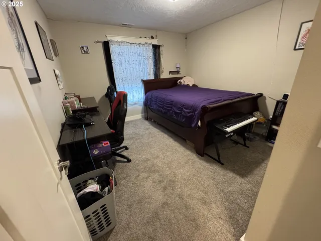 $545,000 | 2317 Laura Lane, North Bend, OR 97459