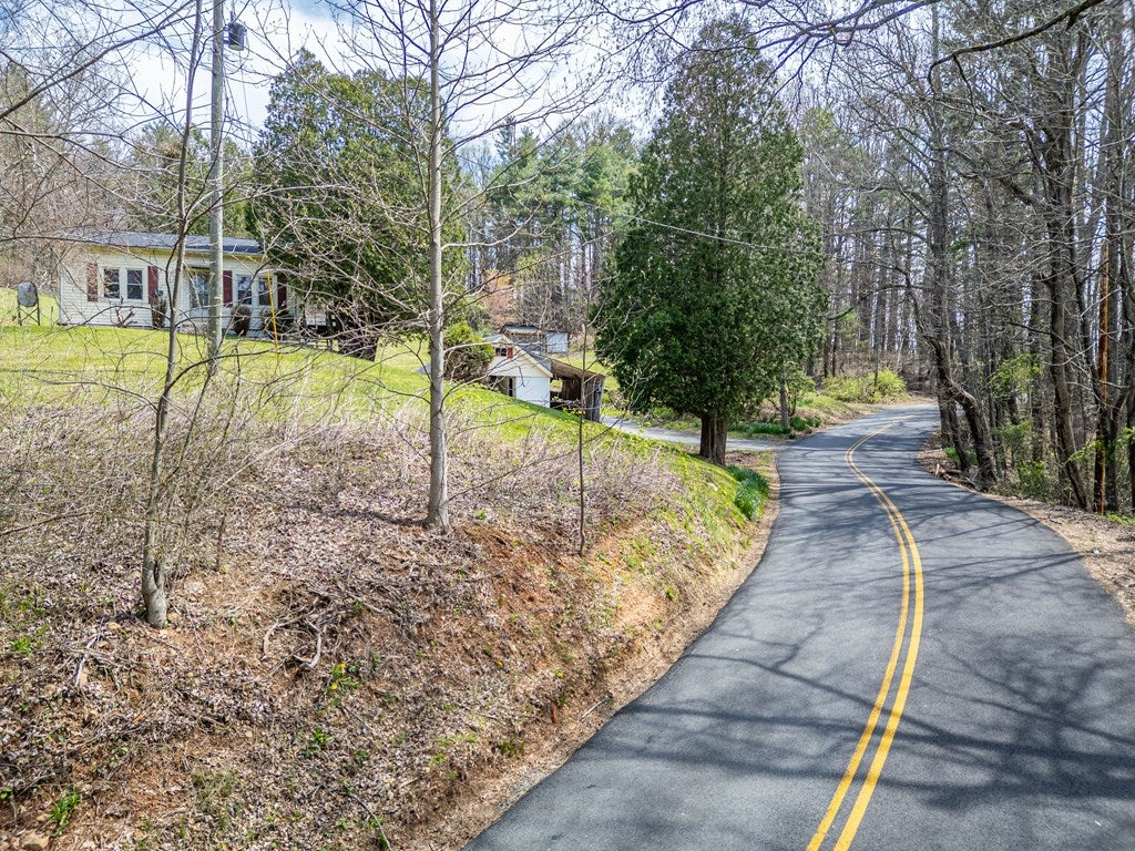 199 Ranger Road, Unit 1 2 3 4 5 6 Fancy Gap, VA 24328 - Photo 42 of 44 Gallery Image 42