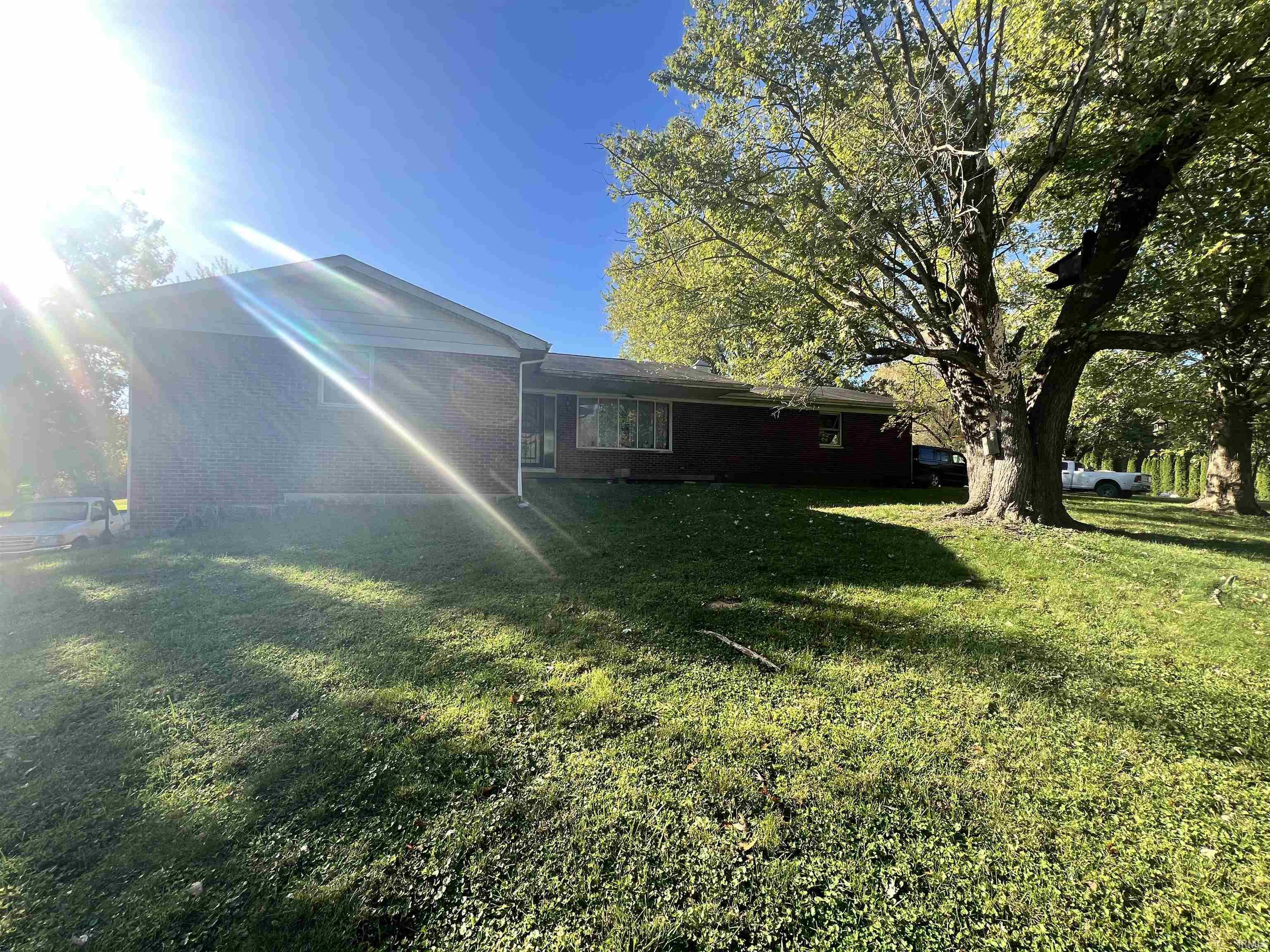 276 Rawlins Mill Road Bedford, IN 47421 - Photo 2 of 18