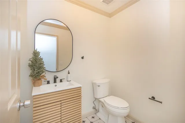 $335,000 | 210 King Arthur Drive, Anderson, SC 29621