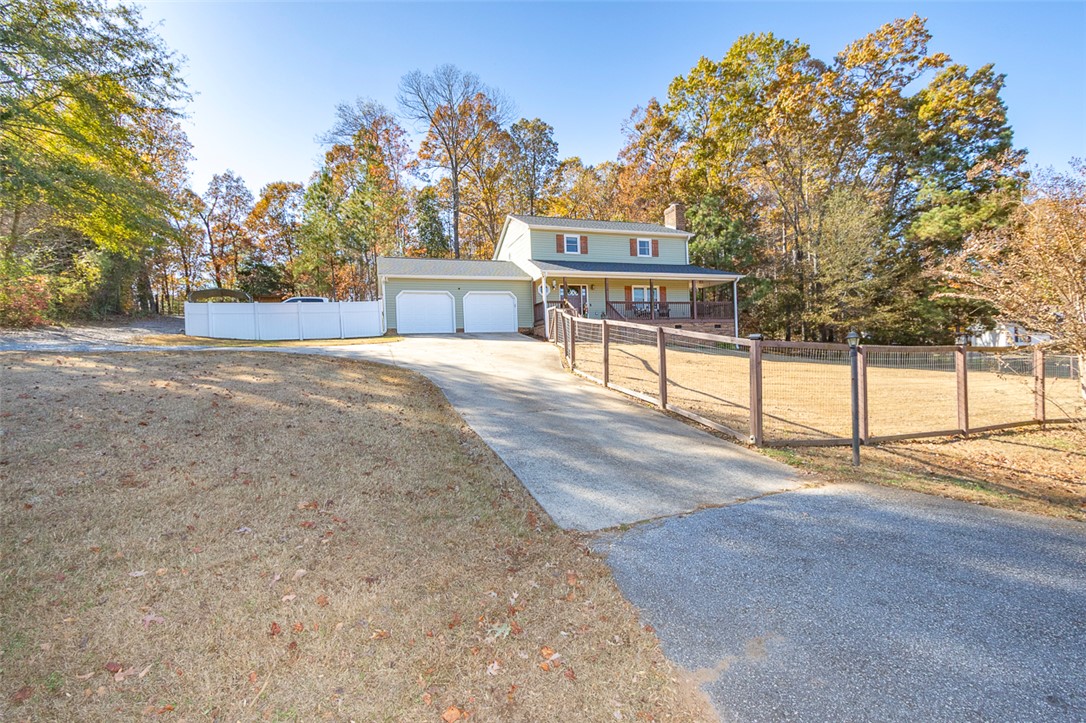 210 King Arthur Drive Anderson, SC 29621 - Photo 38 of 41