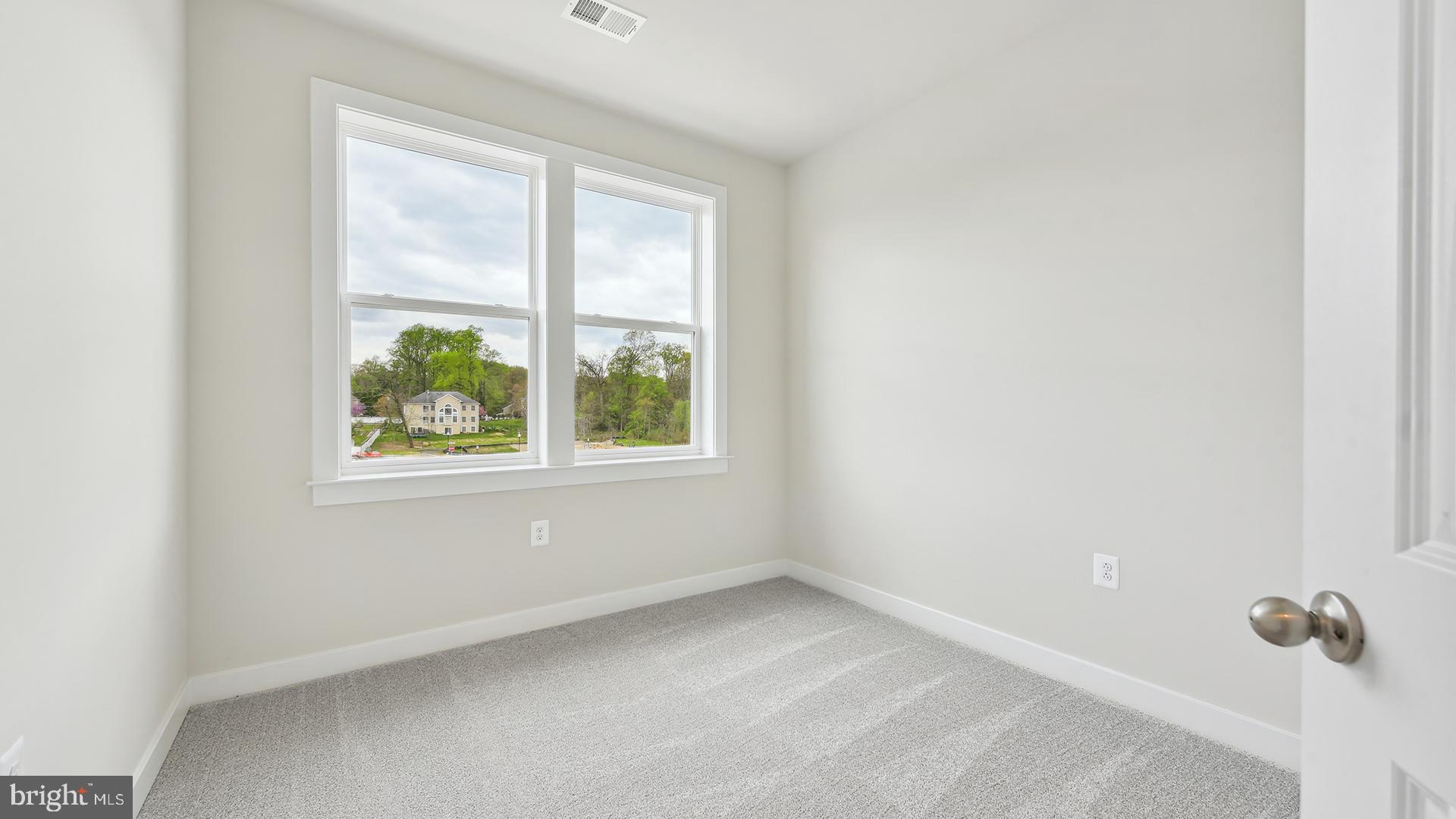 Tbb Azalea Alley, Unit CARY Fairfax, VA 22030 - Photo 16 of 23