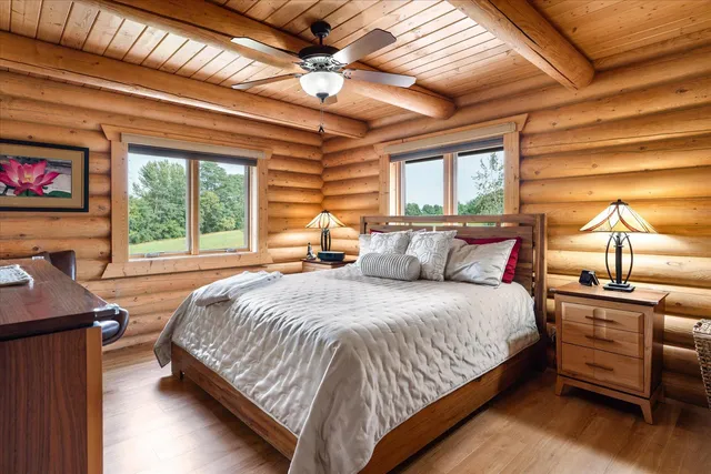 $724,900 | 65416 Desoto Bluffs Drive, Freeman, WI 54624