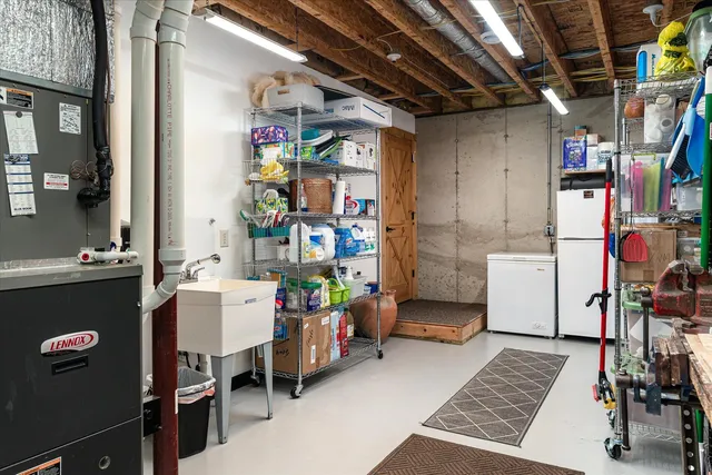 $724,900 | 65416 Desoto Bluffs Drive, Freeman, WI 54624