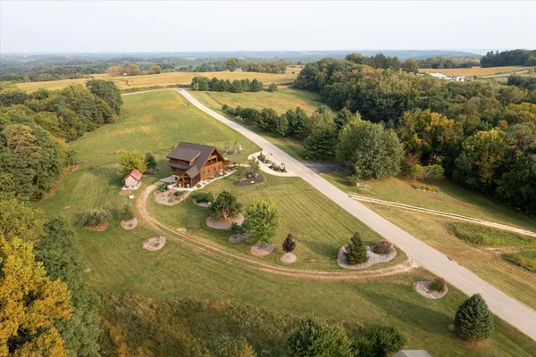 $724,900 | 65416 Desoto Bluffs Drive, Freeman, WI 54624