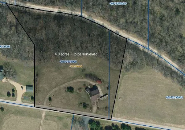 $724,900 | 65416 Desoto Bluffs Drive, Freeman, WI 54624