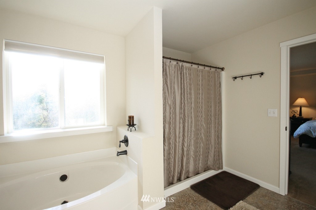 5027 Northeast 3rd Street Renton, WA 98059 - Photo 22 of 24