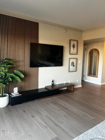 $164,800 | 4750 North Central Avenue, Unit 14P, Phoenix, AZ 85012