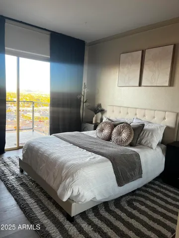 $164,800 | 4750 North Central Avenue, Unit 14P, Phoenix, AZ 85012