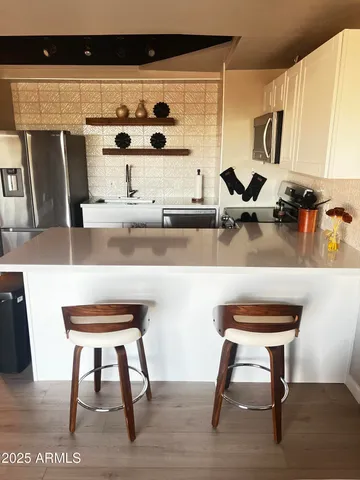 $164,800 | 4750 North Central Avenue, Unit 14P, Phoenix, AZ 85012