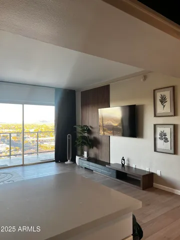 $164,800 | 4750 North Central Avenue, Unit 14P, Phoenix, AZ 85012