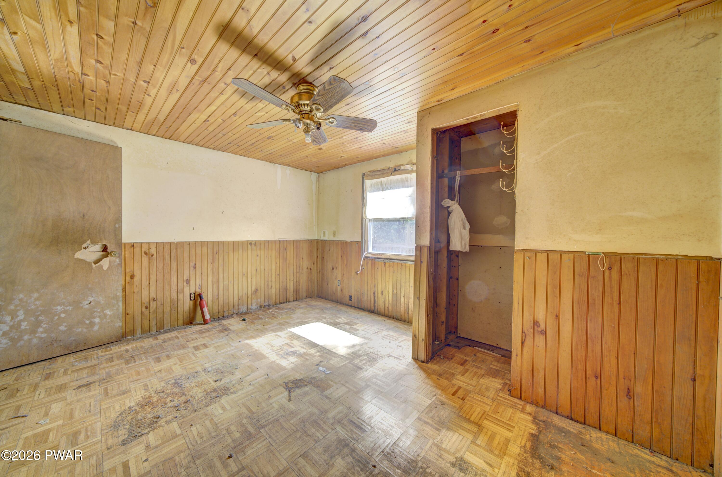 119 Galahad Road Greeley, PA 18425 - Photo 19 of 27