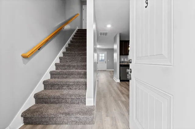 $1,250 | 1997 Keeper Court, Unit 2, Clarksville, TN 37042