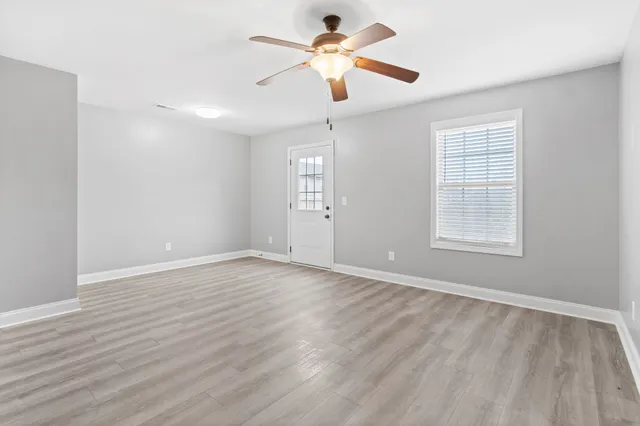 $1,250 | 1997 Keeper Court, Unit 2, Clarksville, TN 37042