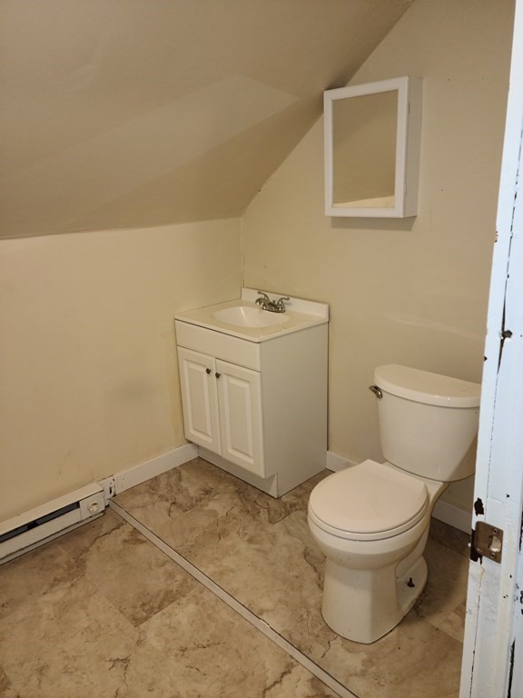 29-31 Colonial Avenue Springfield, MA 01109 - Photo 9 of 12 Gallery Image 9
