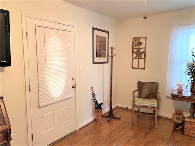 2959 Roberts Road Southwest Roanoke, VA 24014 - Photo 11 of 29 living room 3 (2)