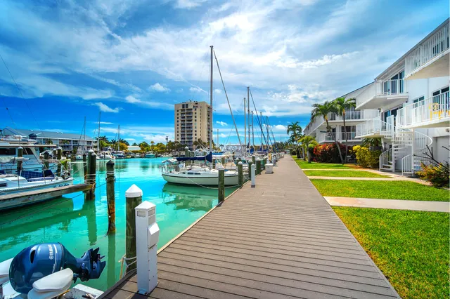 $925,000 | 95 Coco Plum Drive, Unit 4C, Marathon, FL 33050