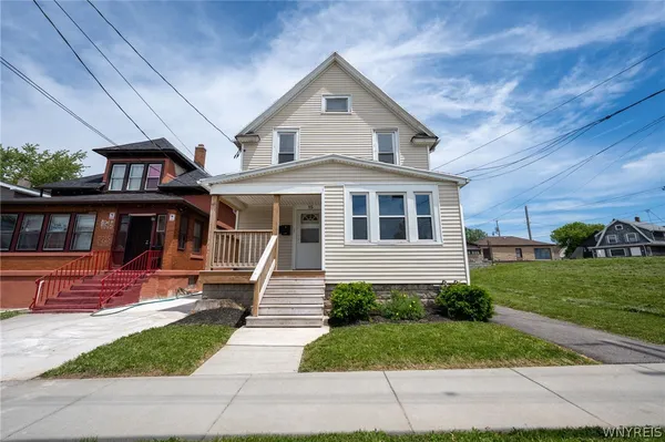 $174,900 | 15 Andrews Avenue, Cheektowaga, NY 14225