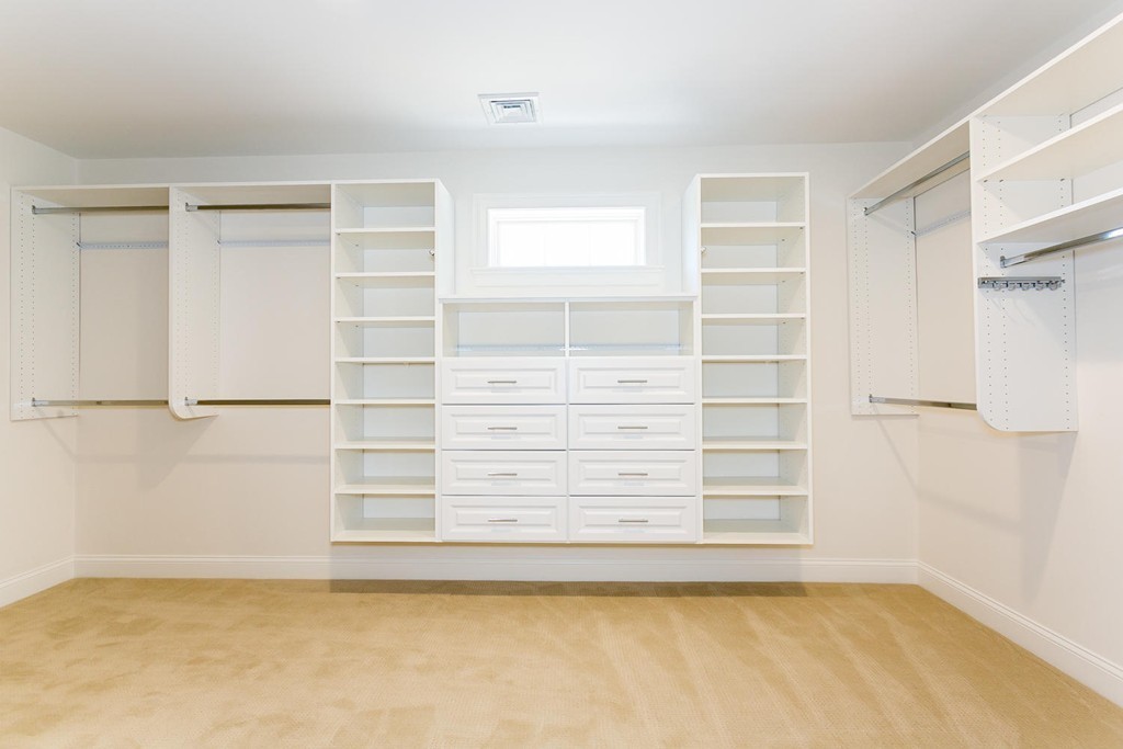 42 Lakin Street Needham, MA 02494 - Photo 20 of 30 Gallery Image 20