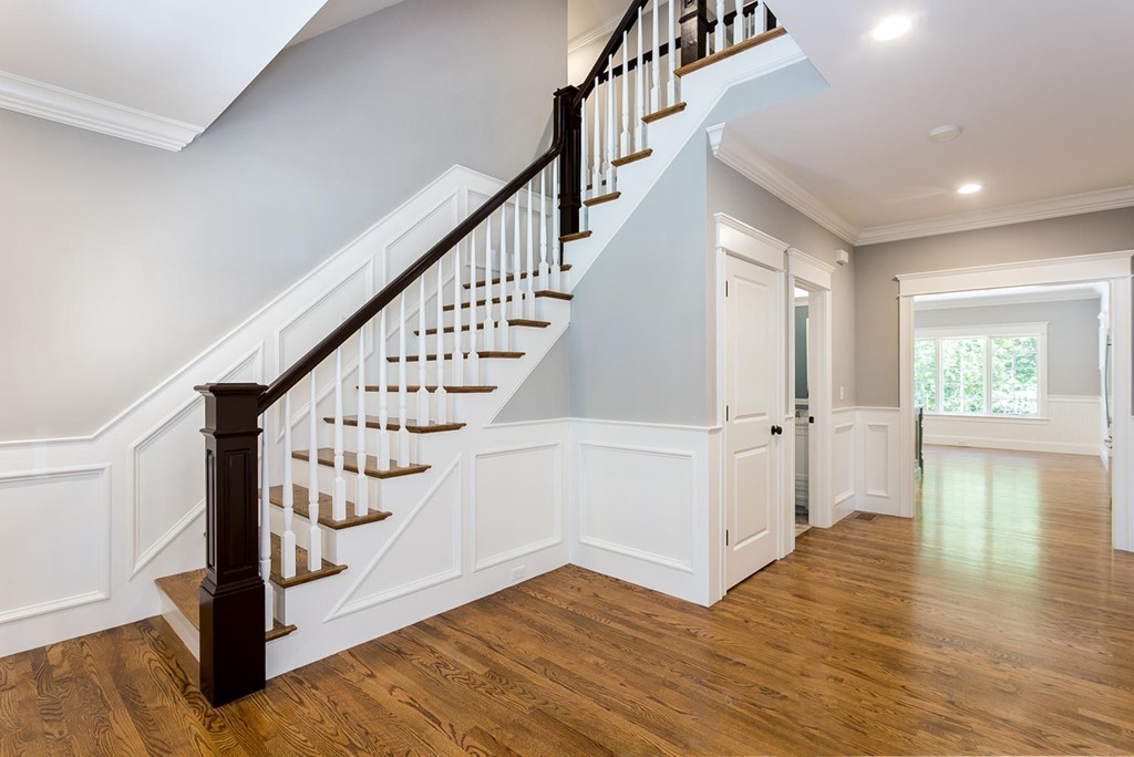 42 Lakin Street Needham, MA 02494 - Photo 5 of 30 Gallery Image 5