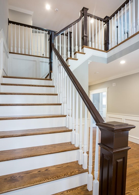 42 Lakin Street Needham, MA 02494 - Photo 6 of 30 Gallery Image 6